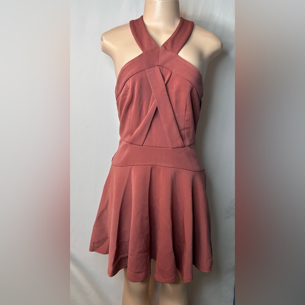 TOPSHOP Women’s Cross Front Skater Dress Rose Brown NWOT. Sleeveless Size 8